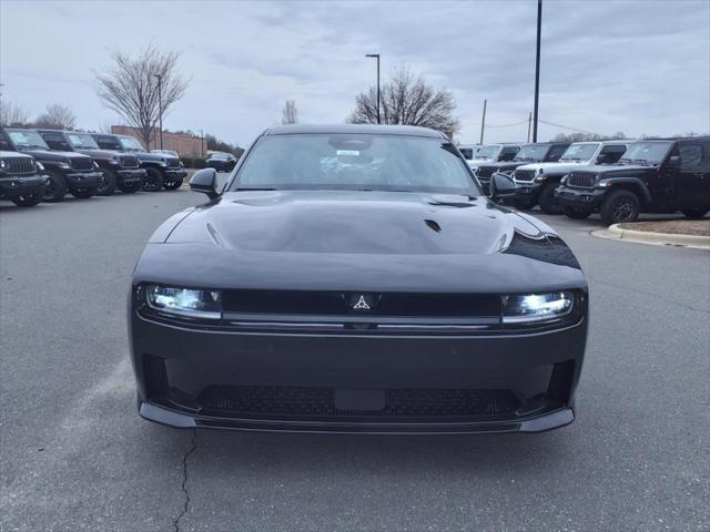 2025 Dodge Charger R/T photo 2