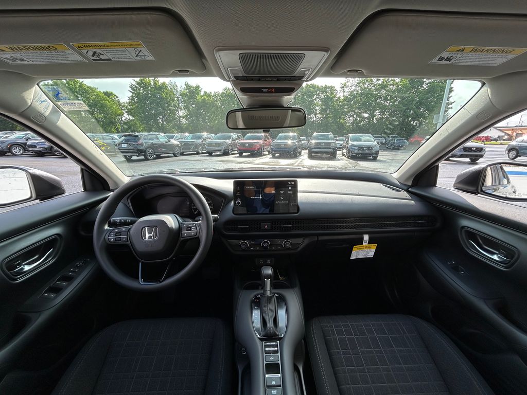 2026 Honda HR-V LX photo 11