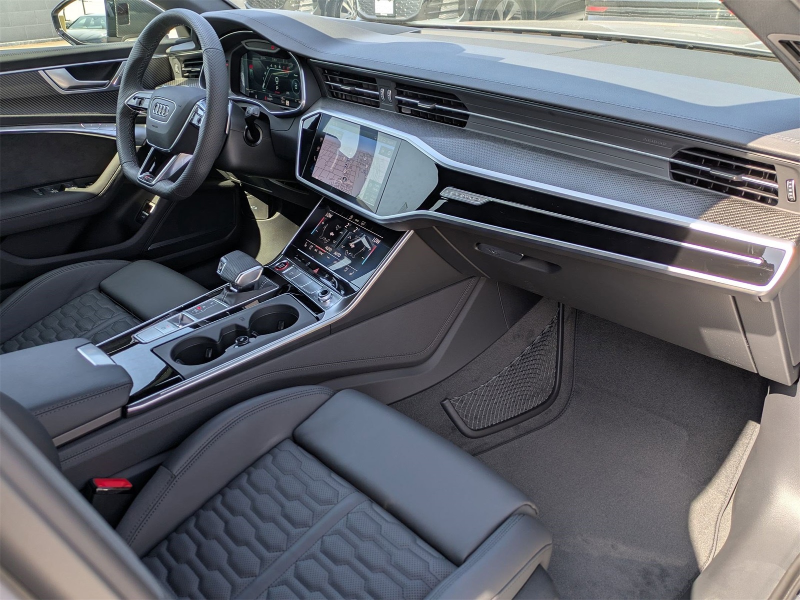 2025 Audi RS 6 Avant Performance Base photo 9