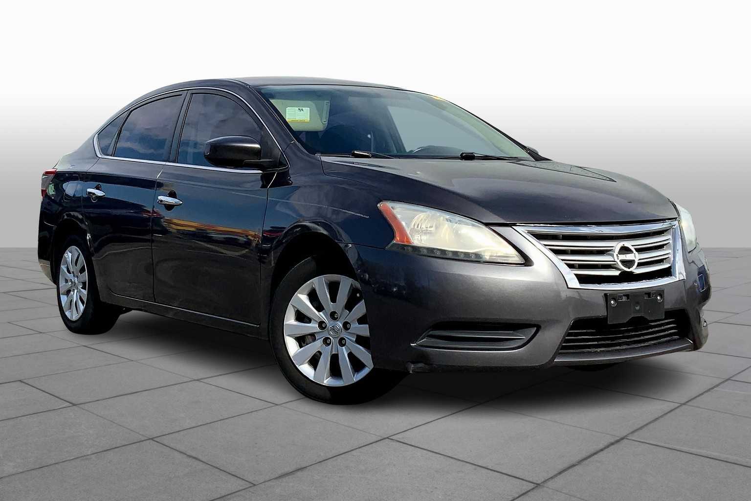 2015 Nissan Sentra SV photo 2