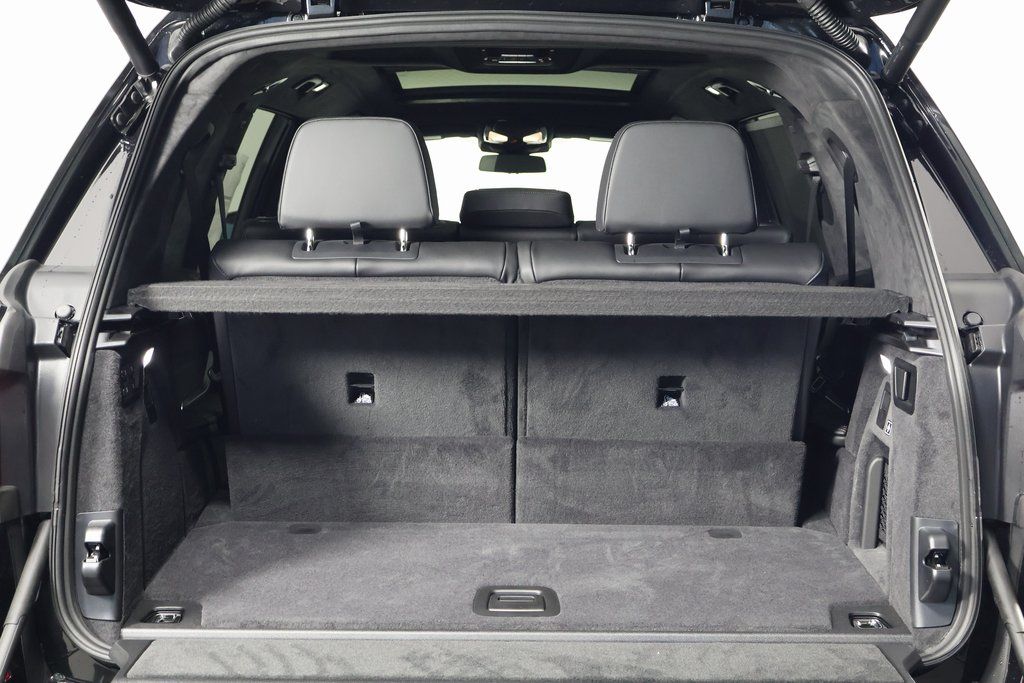 2026 Toyota RAV4 LE photo 9