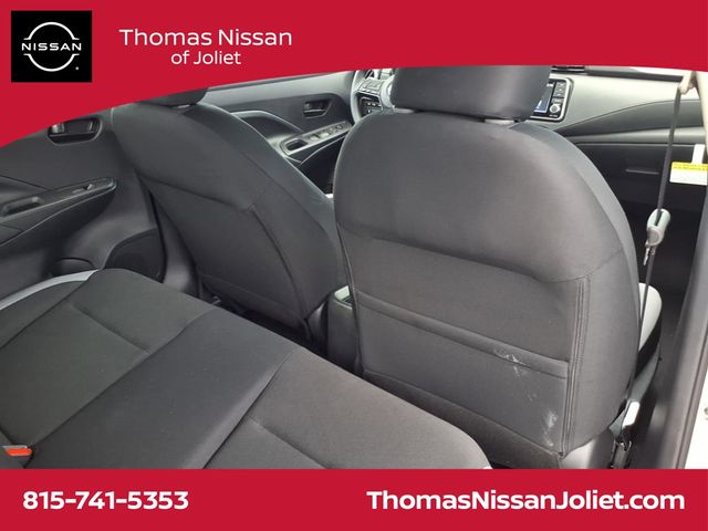 2025 Nissan Versa 1.6 S photo 14