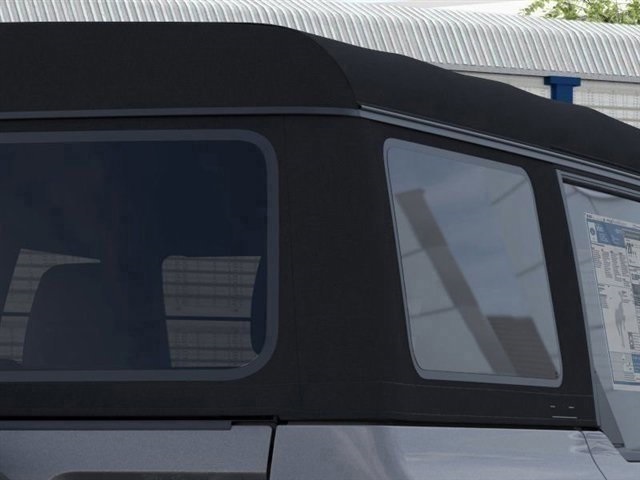 2025 Ford Bronco Base photo 42