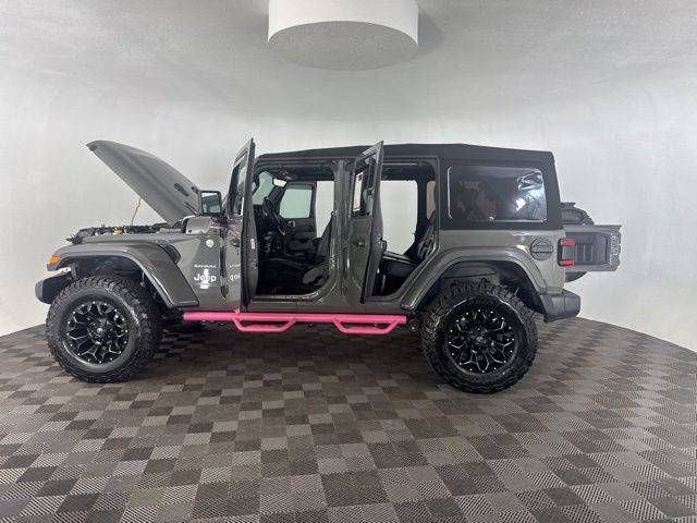 2020 Jeep Wrangler Unlimited Sahara photo 14