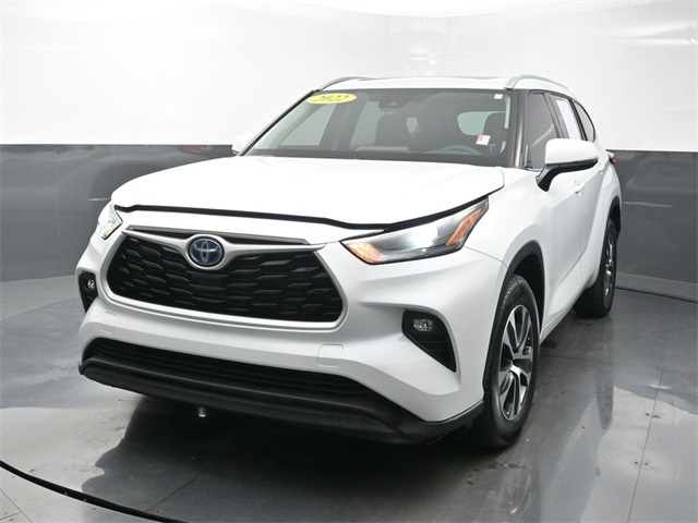2022 Toyota Highlander XLE's photo