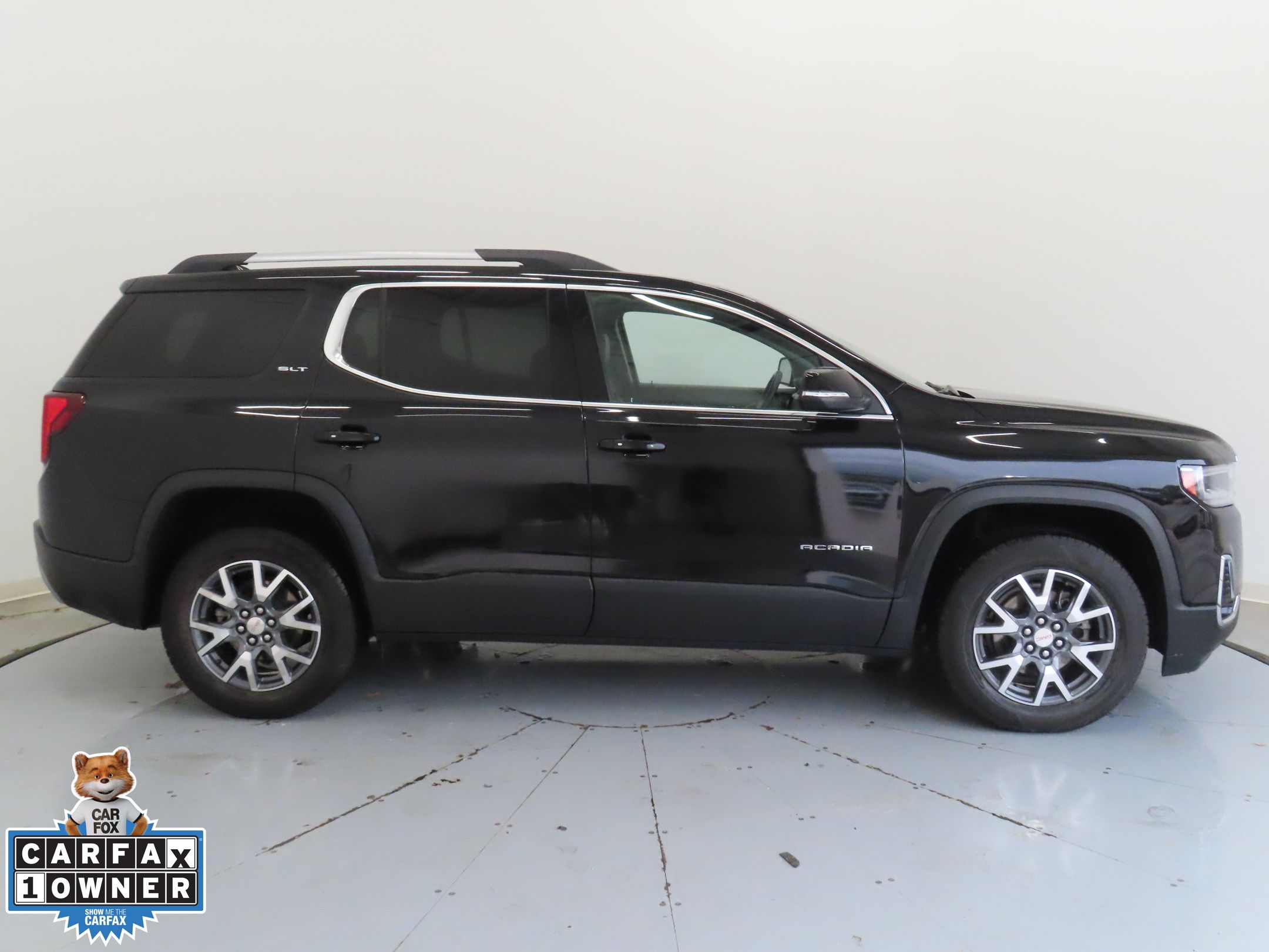 2023 Gmc Acadia SLT photo 2