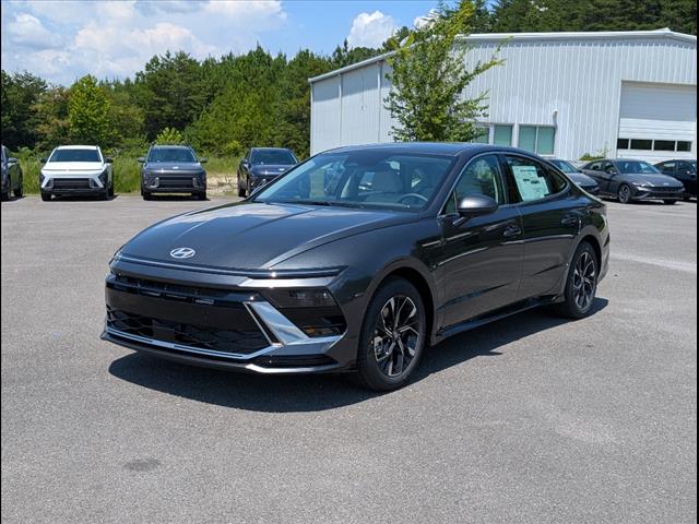 2025 Hyundai Sonata SEL photo 4