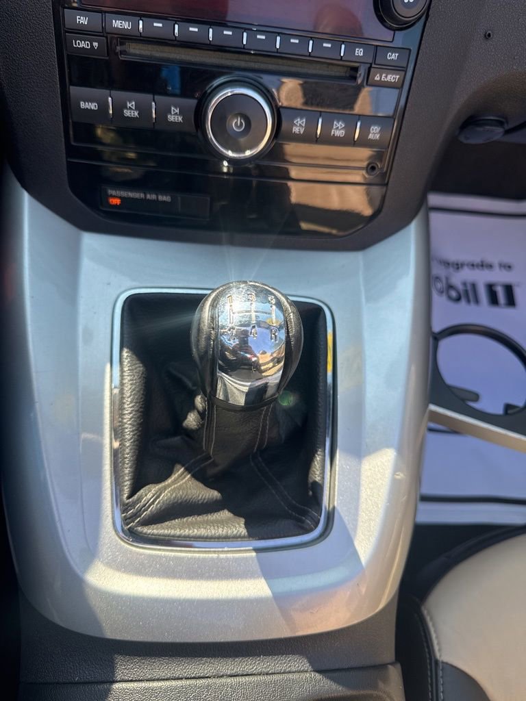 2007 Saturn Sky Convertible photo 24