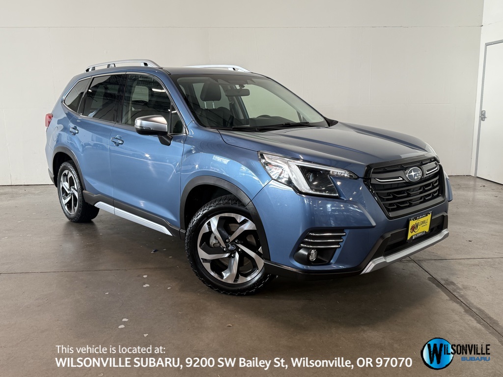 2022 Subaru Forester Touring's photo