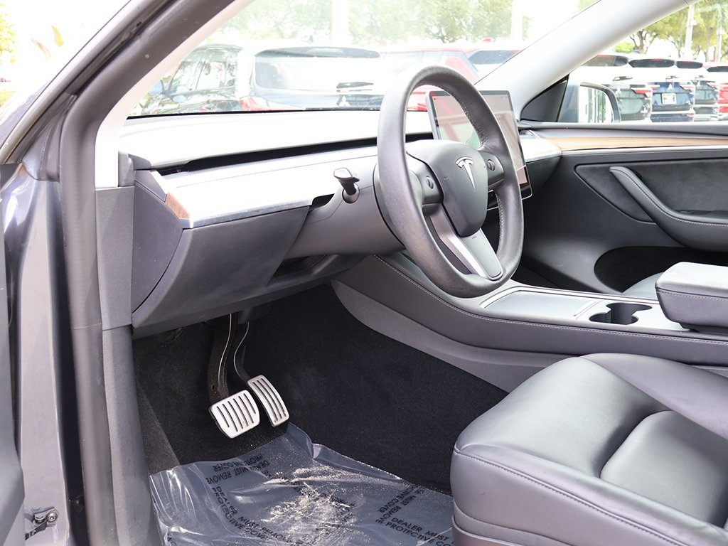 2022 Tesla Model Y Performance photo 24