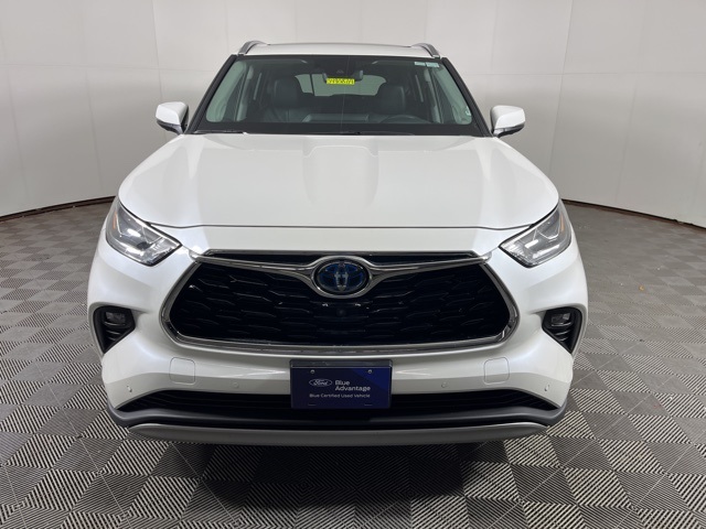 Certified 2020 Toyota Highlander Platinum with VIN 5TDEBRCH8LS014347 for sale in Shakopee, Minnesota