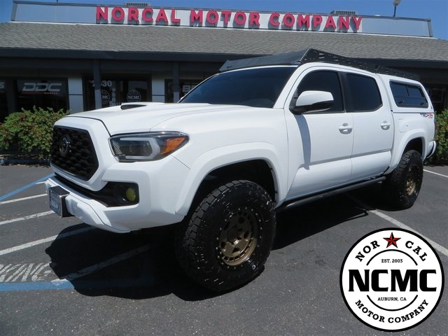 2021 Toyota Tacoma TRD Sport's photo