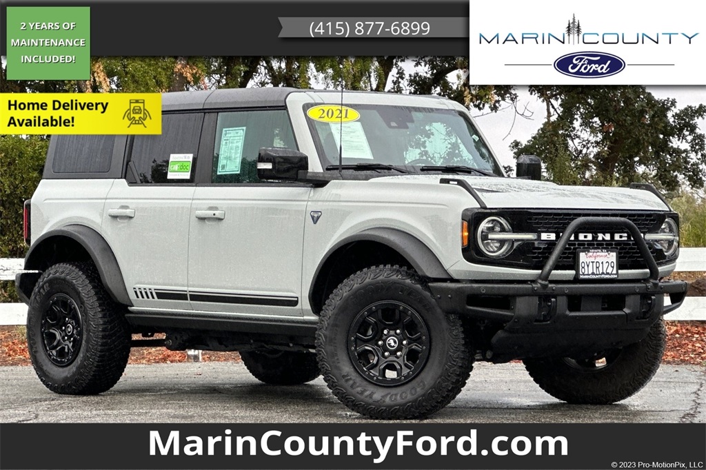2021 Ford Bronco 4-Door First Edition's photo