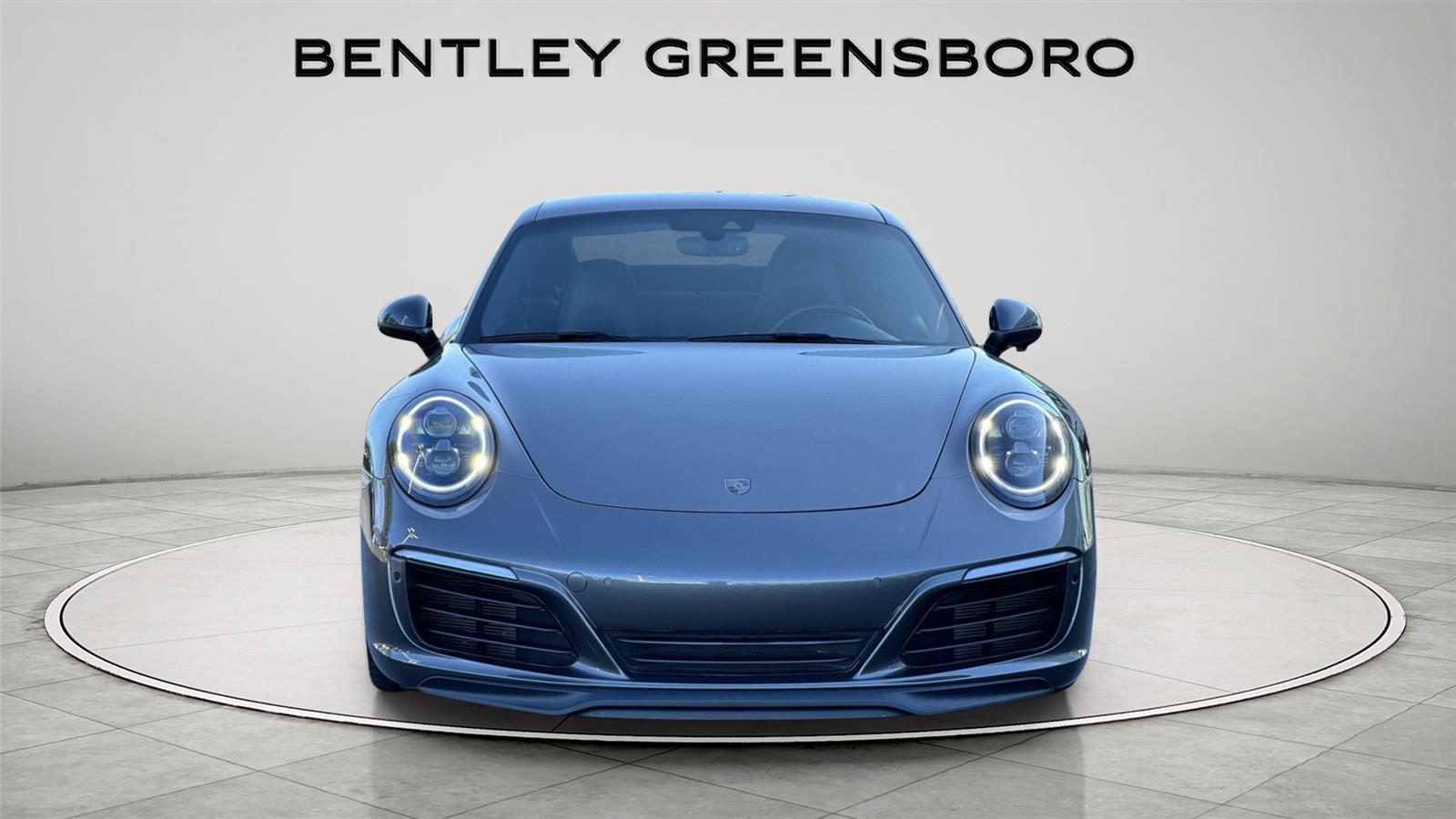 2019 Porsche 911 4S photo 2