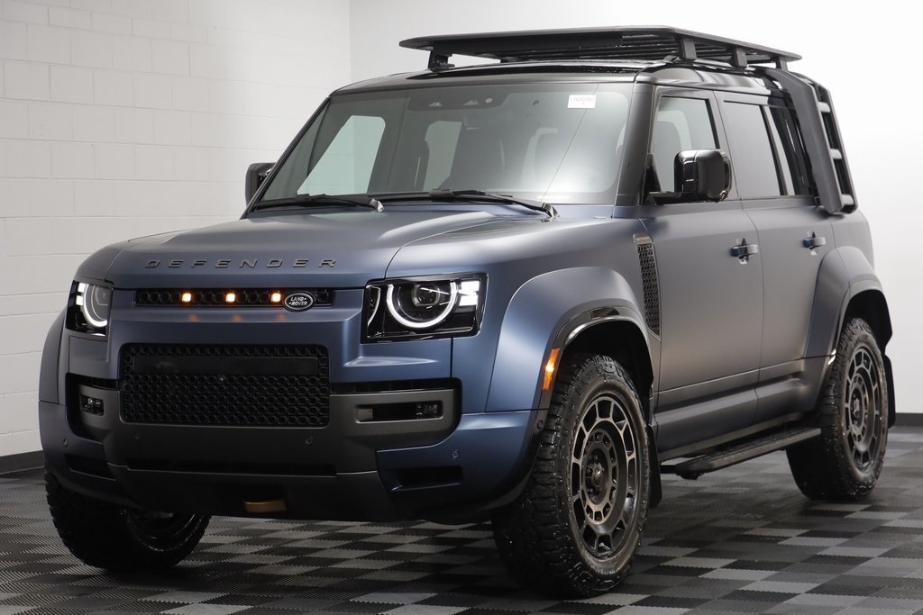 2026 Land Rover Defender OCTA's photo