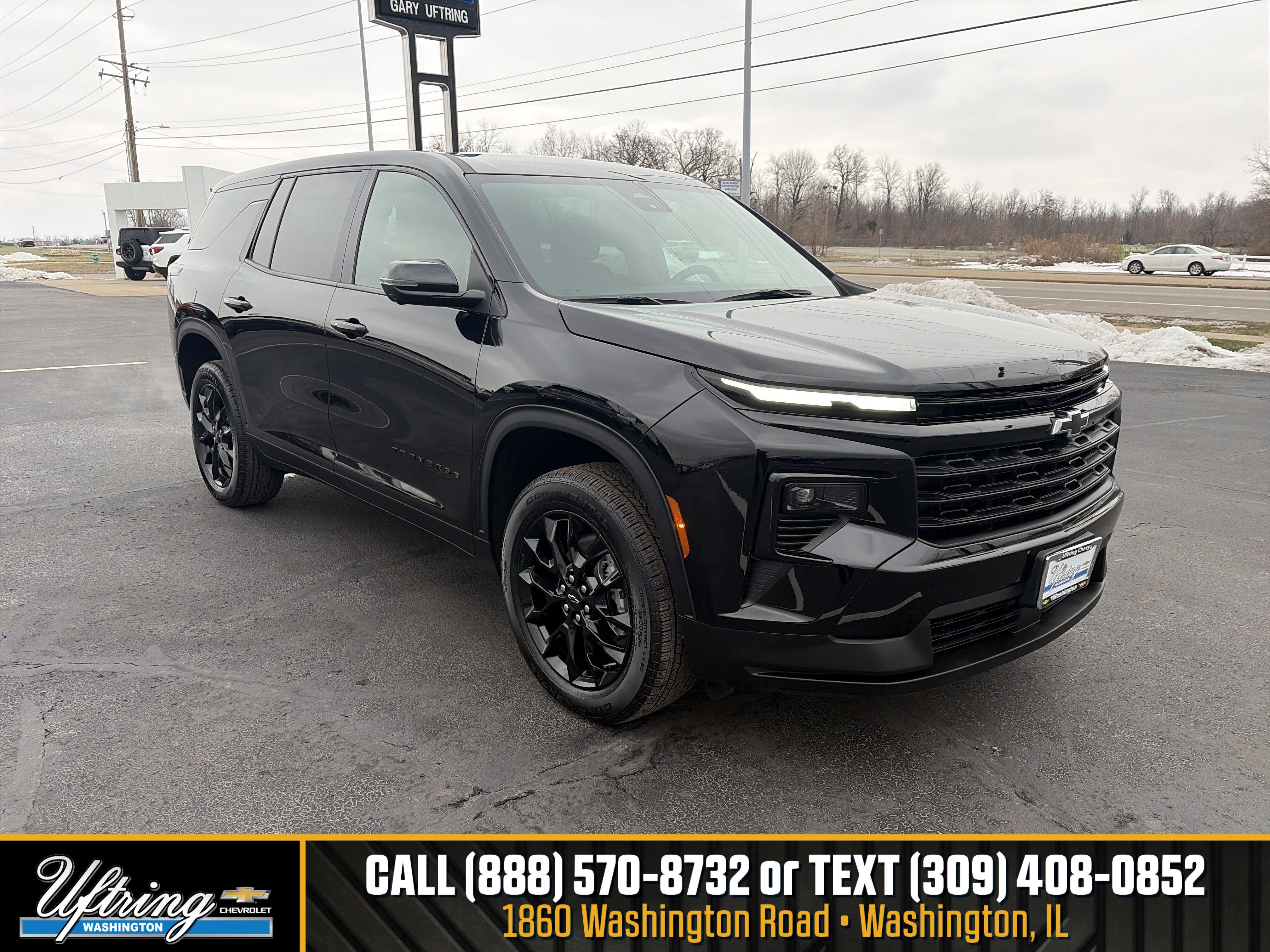 2024 Chevrolet Traverse LS's photo