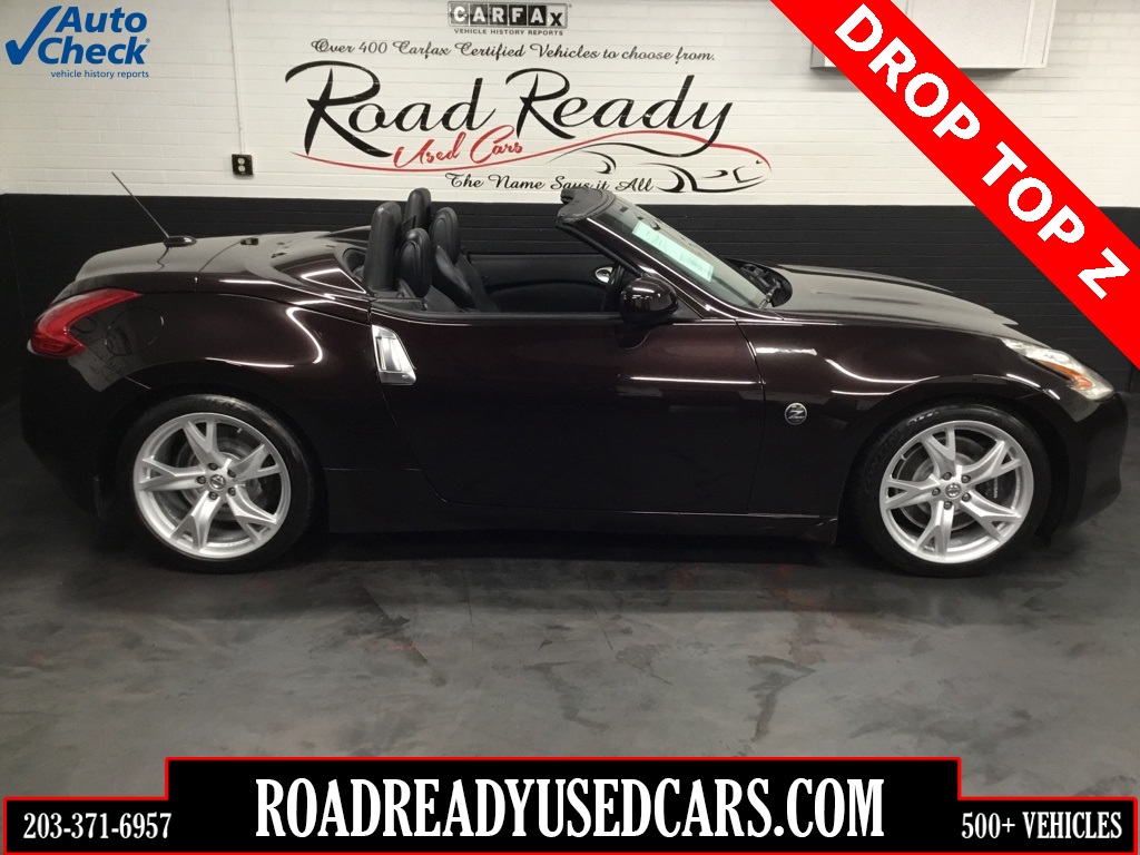 2010 Nissan 370Z Touring's photo