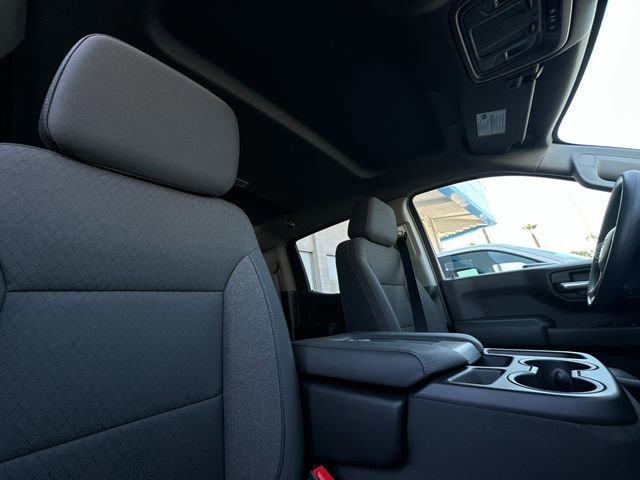 2025 Chevrolet Silverado 1500 Custom photo 15