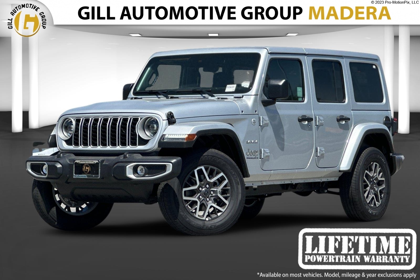 2024 Jeep Wrangler 4-Door Sahara's photo