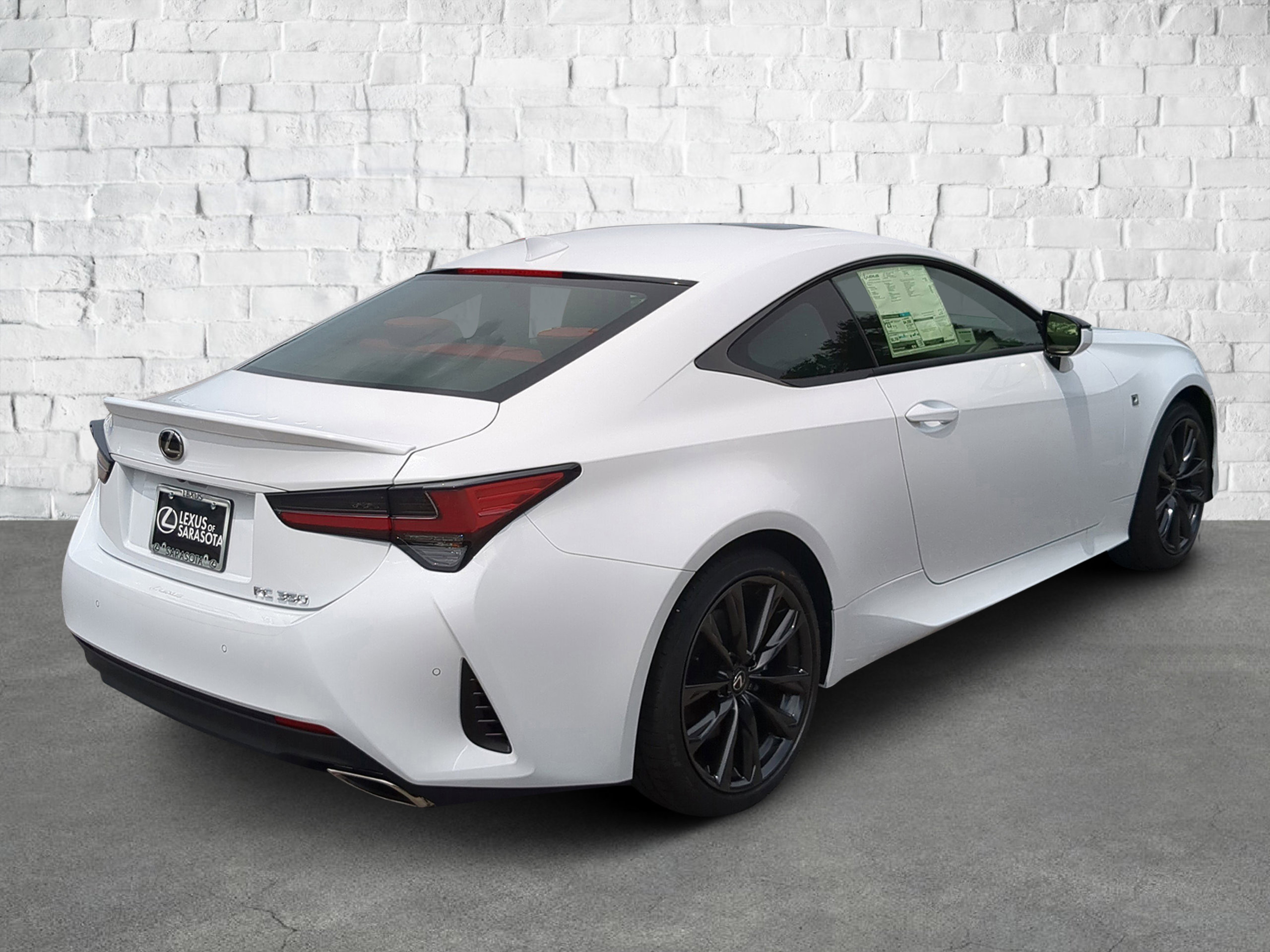 2025 Lexus RC 350 F SPORT photo 4