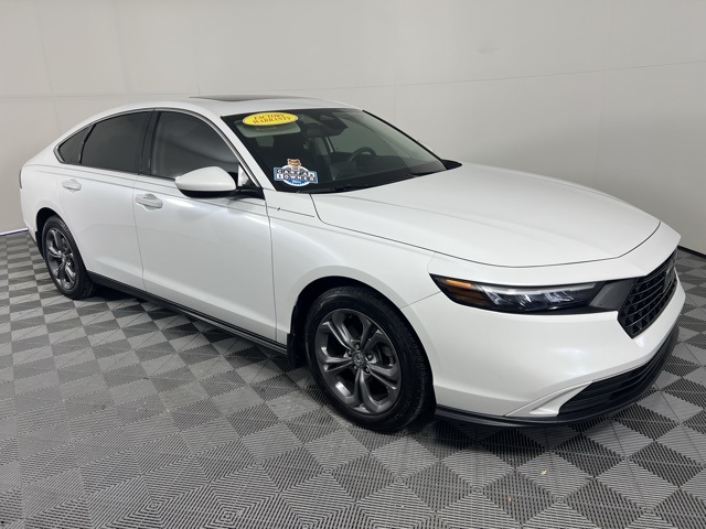 2024 Honda Accord EX's photo