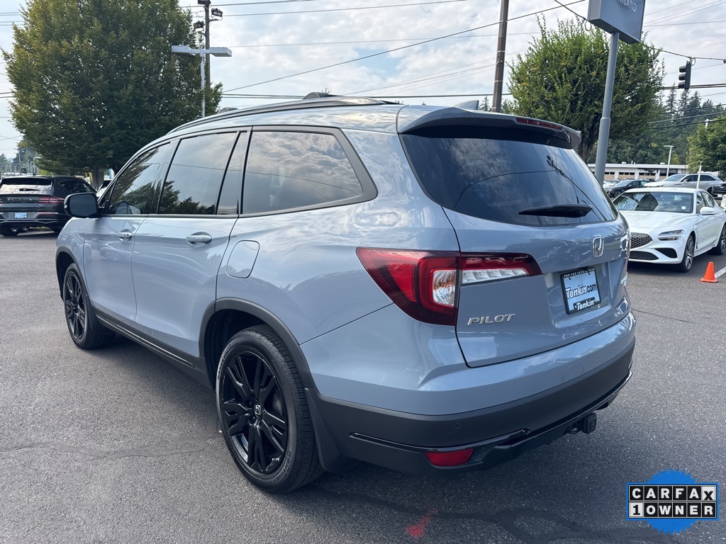 2022 Honda Pilot Black Edition photo 5