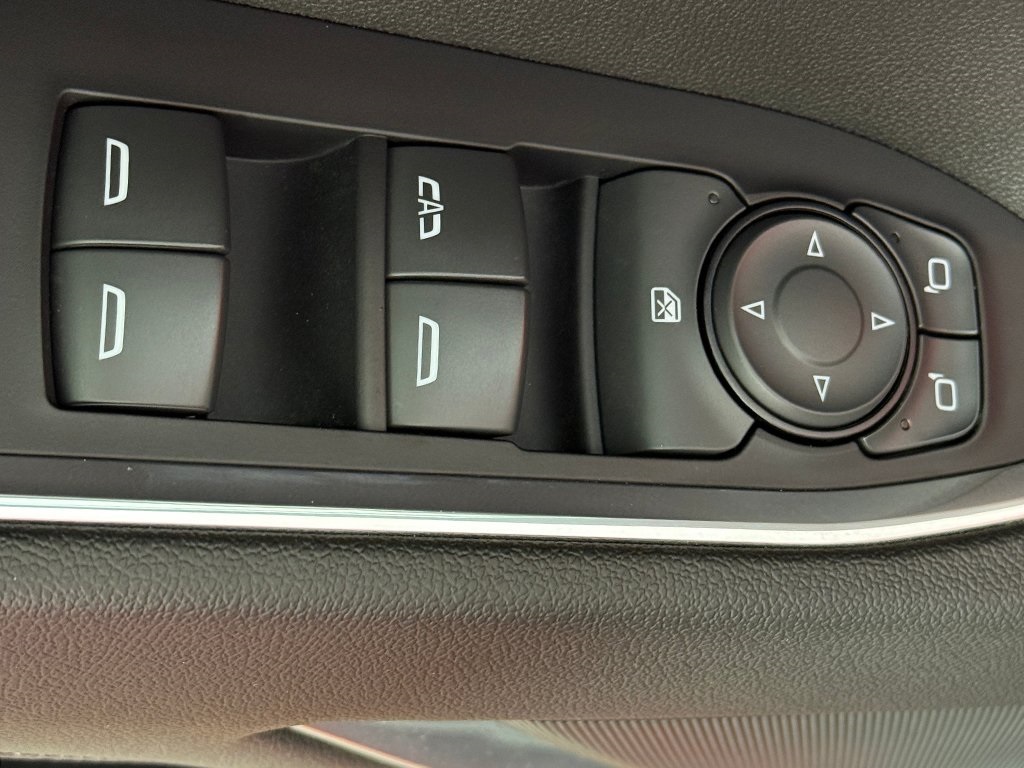 2022 Chevrolet Silverado 1500 LT photo 29