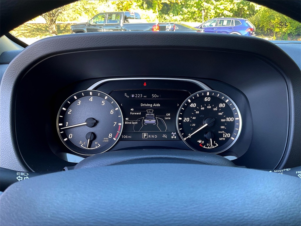 2025 Nissan Frontier SV photo 15