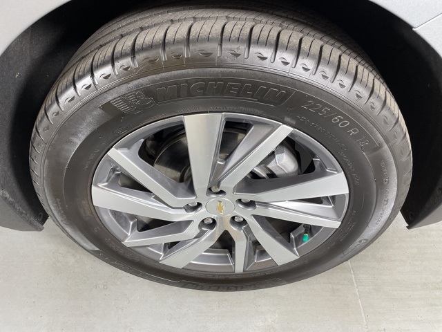 2023 Chevrolet Equinox Premier photo 12