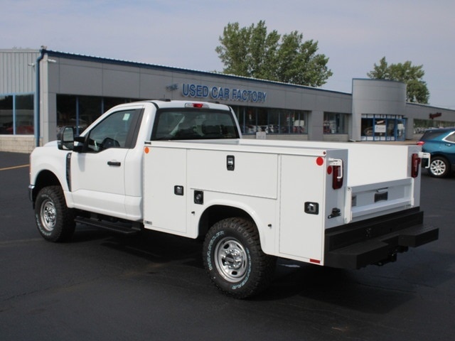 2023 Ford F-250 XL photo 5