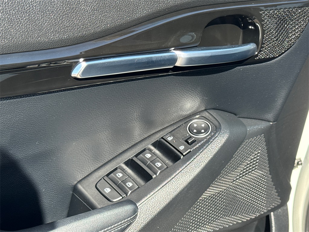 2024 Kia Seltos X-Line photo 24