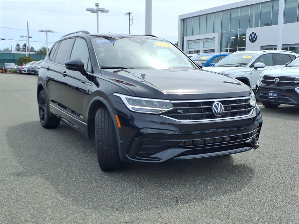 2024 Volkswagen Tiguan SE R-Line Black photo 3