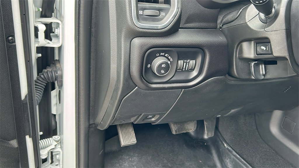 2022 Ram 2500 Laramie photo 17