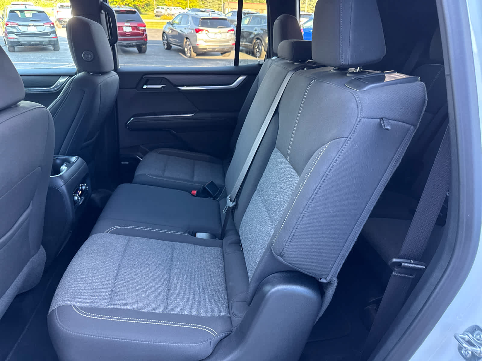 2025 Gmc Acadia Elevation photo 17
