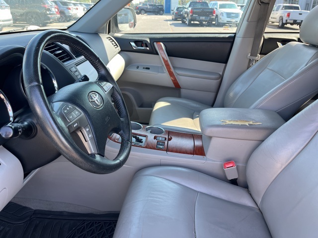 2010 Toyota Highlander Limited photo 7