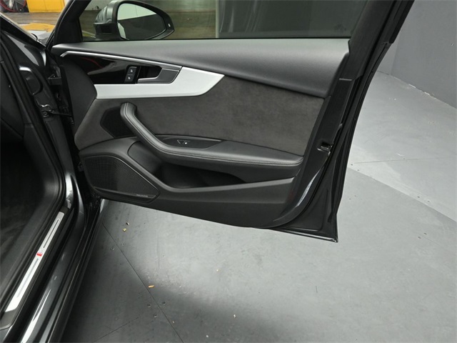 2020 AUDI A4 - Image 33