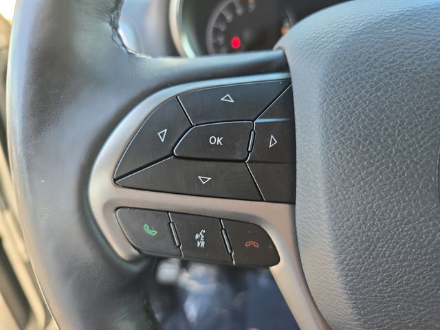 2020 Jeep Grand Cherokee Altitude photo 17