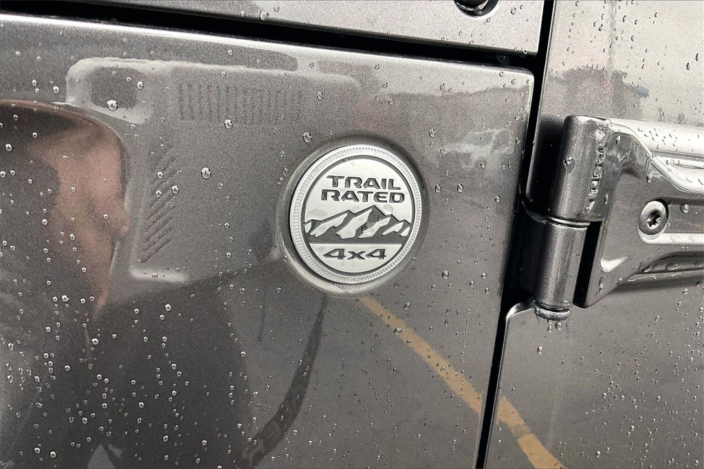 2019 JEEP WRANGLER - Image 6