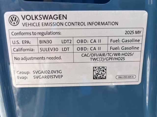 2025 Volkswagen Tiguan SE photo 26