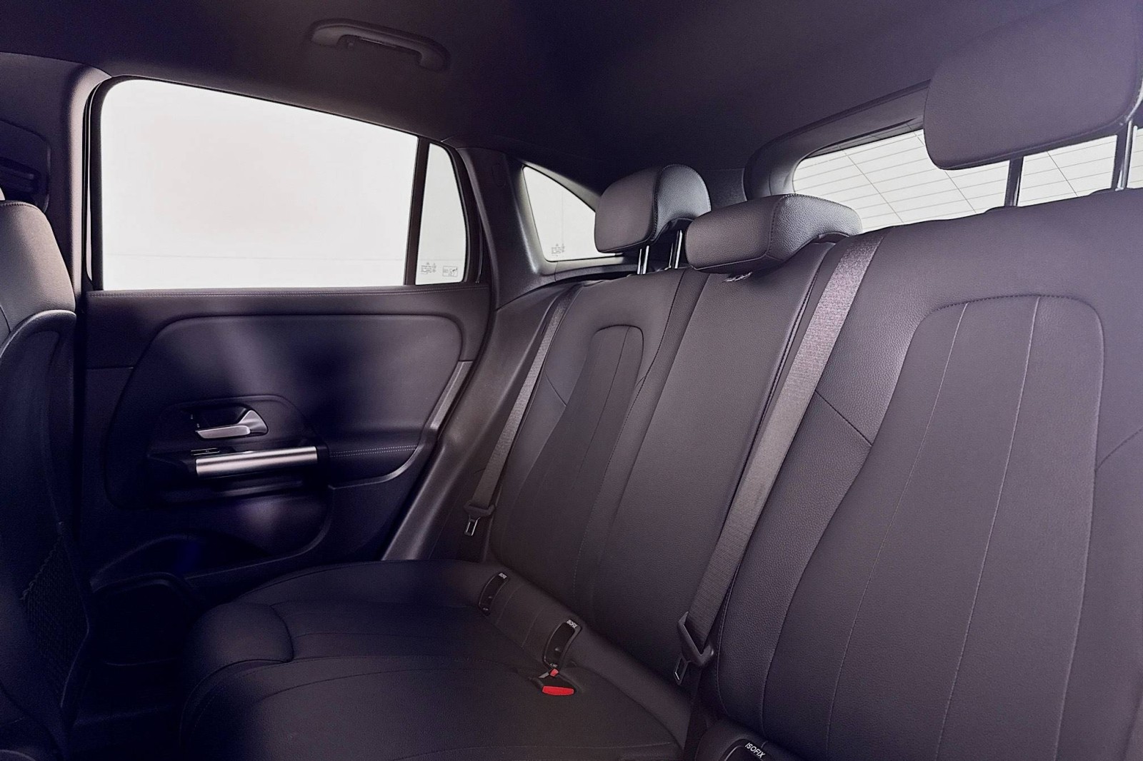2025 Mercedes Benz GLA 250 photo 5