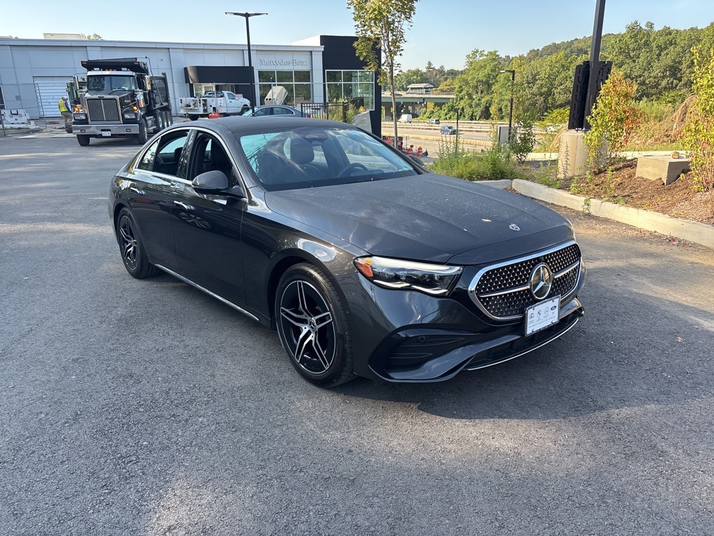 2025 Mercedes-Benz E-Class E350's photo