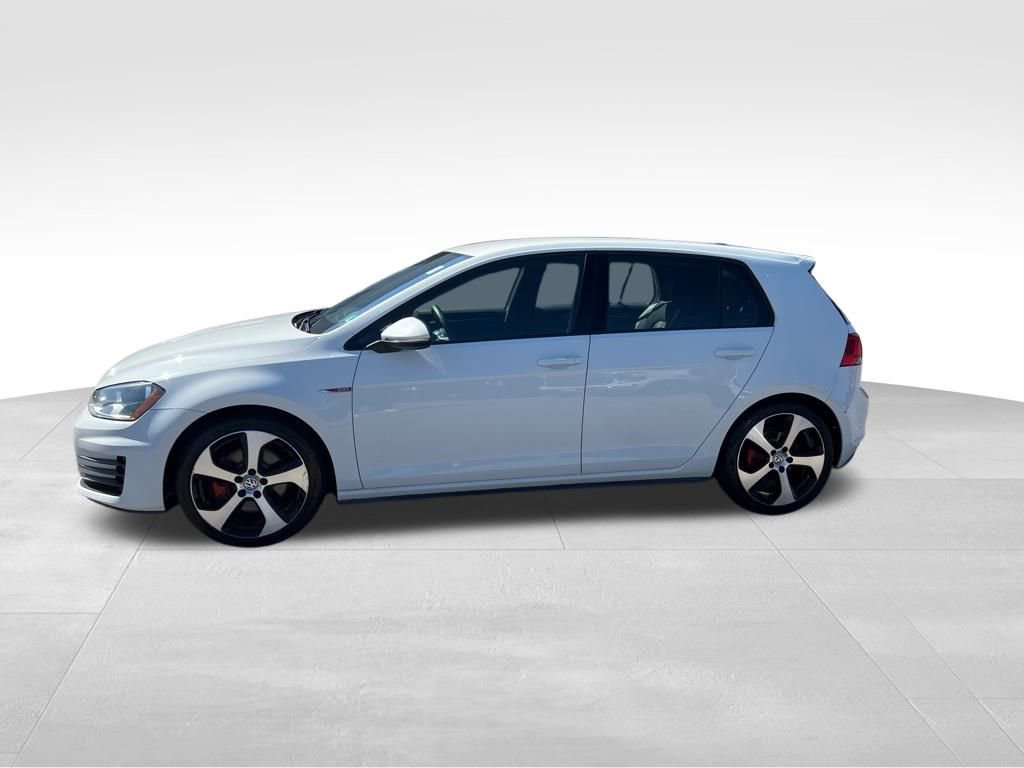 2016 Volkswagen Golf GTI S photo 2