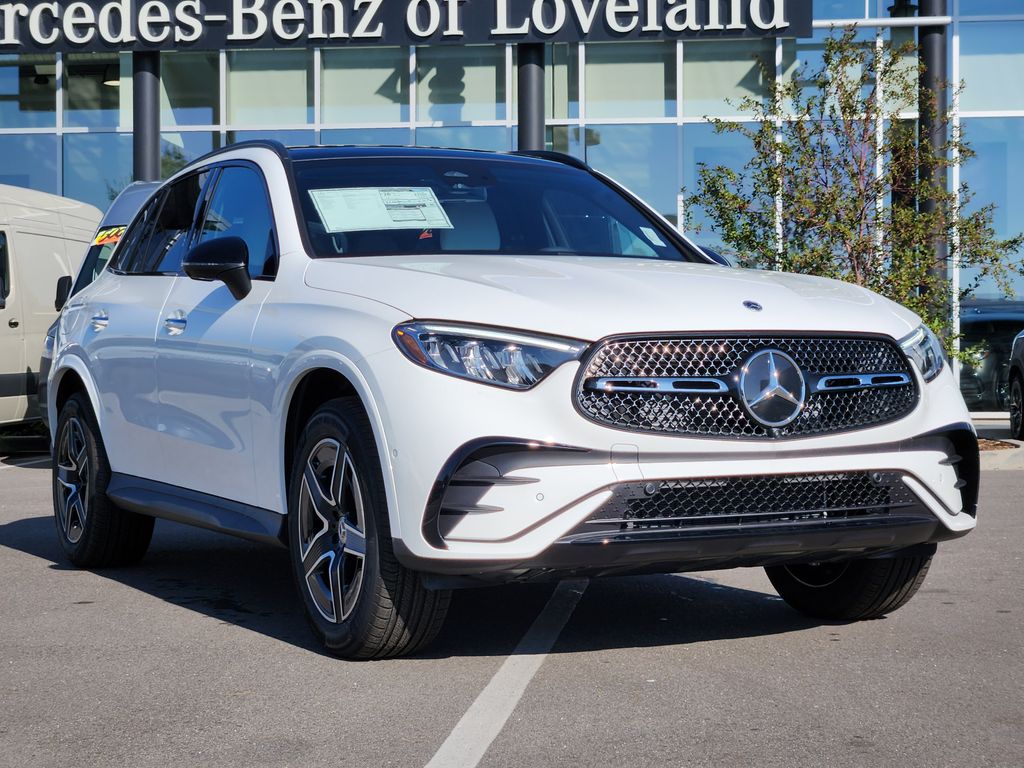 2026 Mercedes-Benz GLC Base's photo