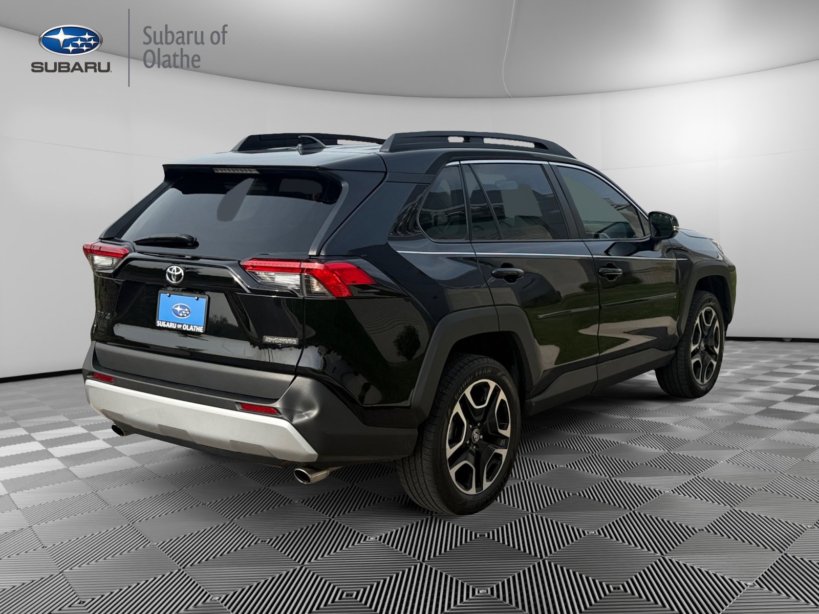 2020 Toyota RAV4 Adventure photo 8