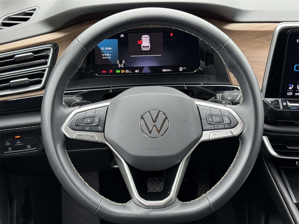 2024 Volkswagen Atlas SE Technology photo 17