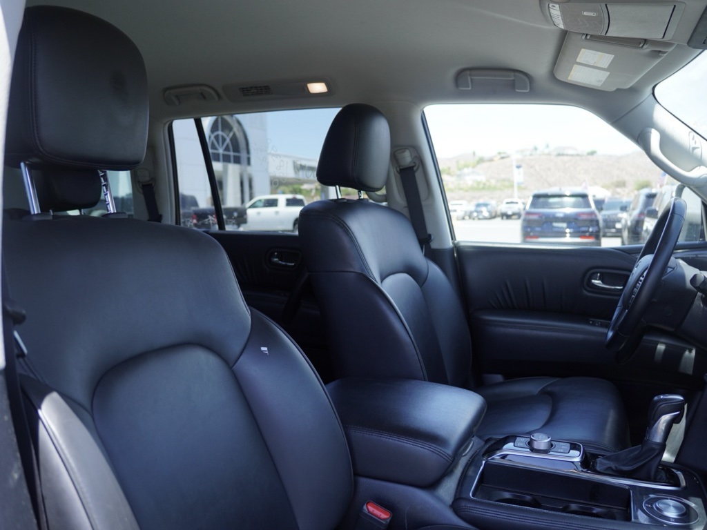 2022 Nissan Armada SV photo 29
