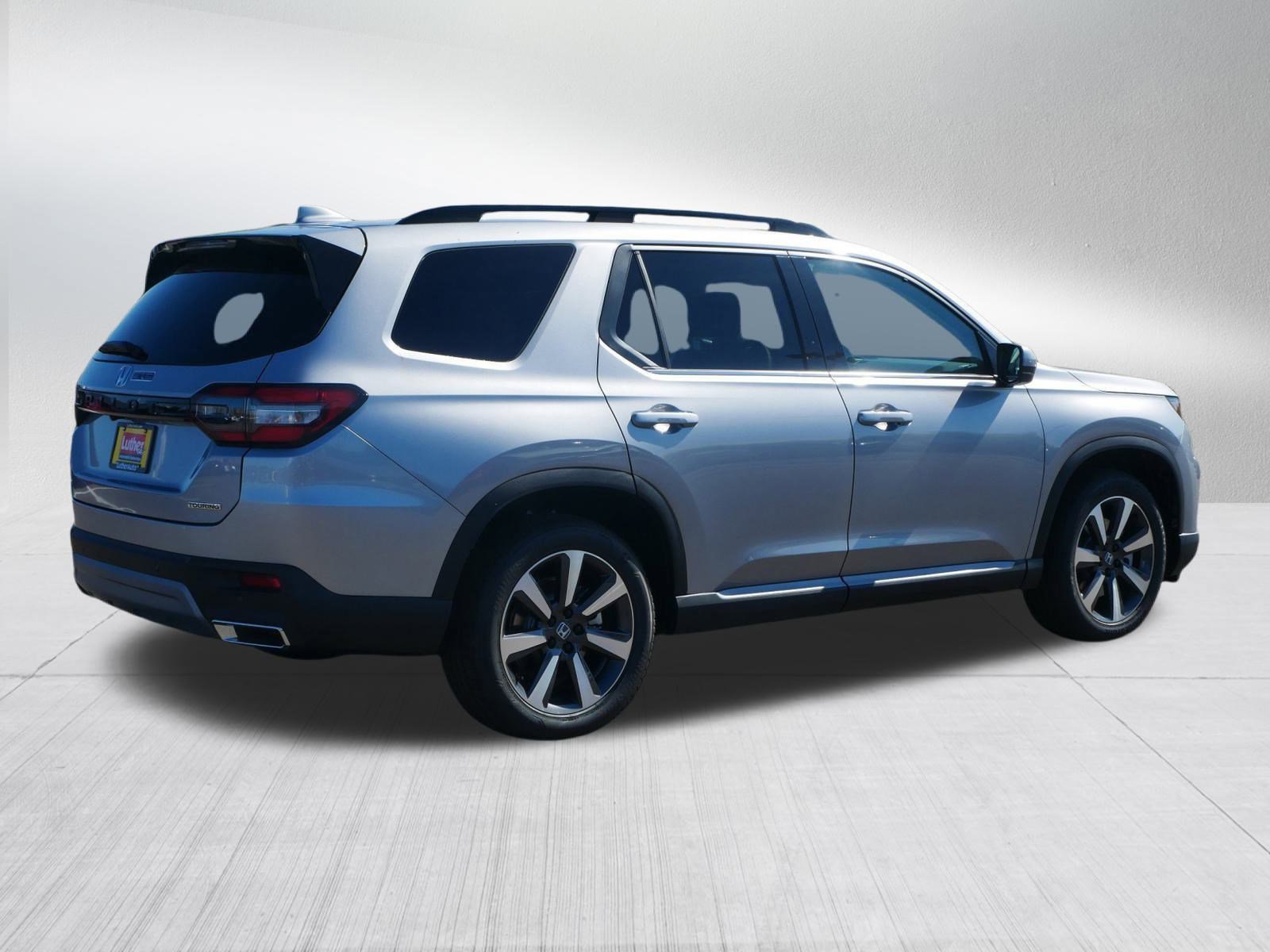2025 Honda Pilot Touring photo 7