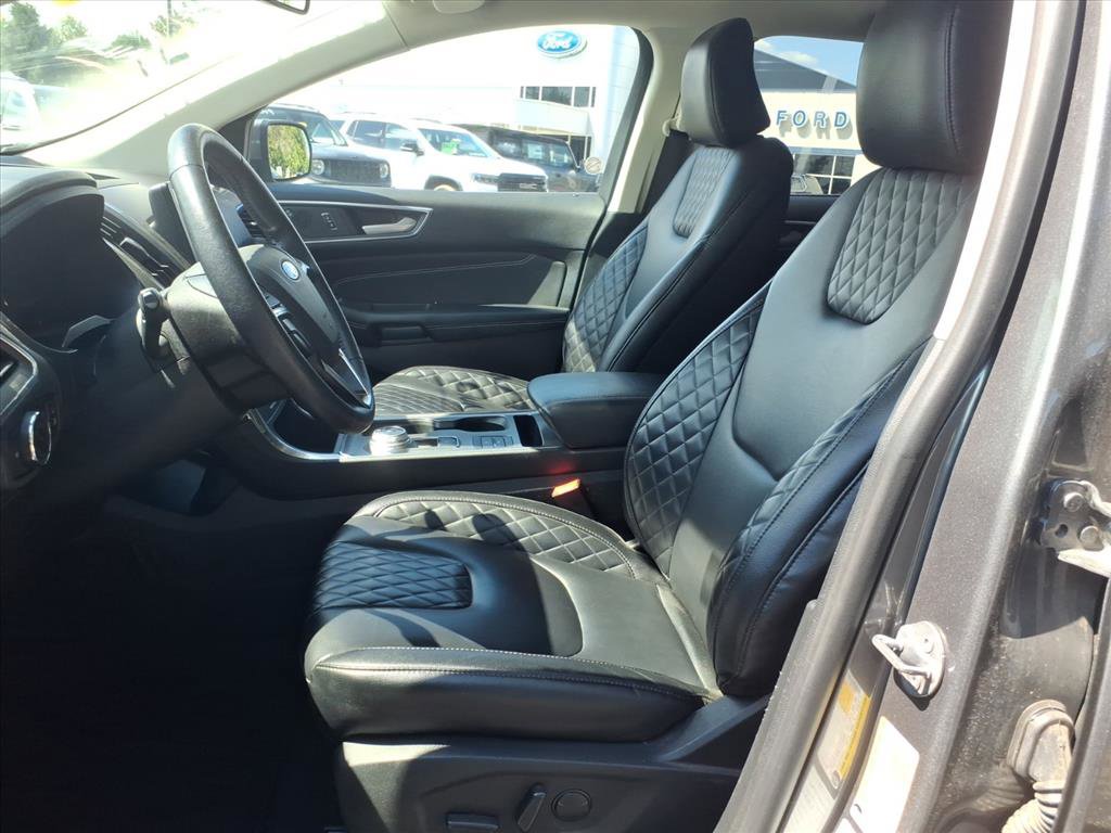 2024 Ford Edge Titanium photo 20
