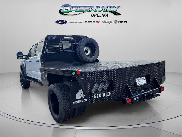 2026 Ford F-450 Super Duty Chassis Cab XL's photo