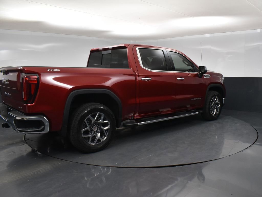 2026 Gmc Sierra 1500 SLT photo 2